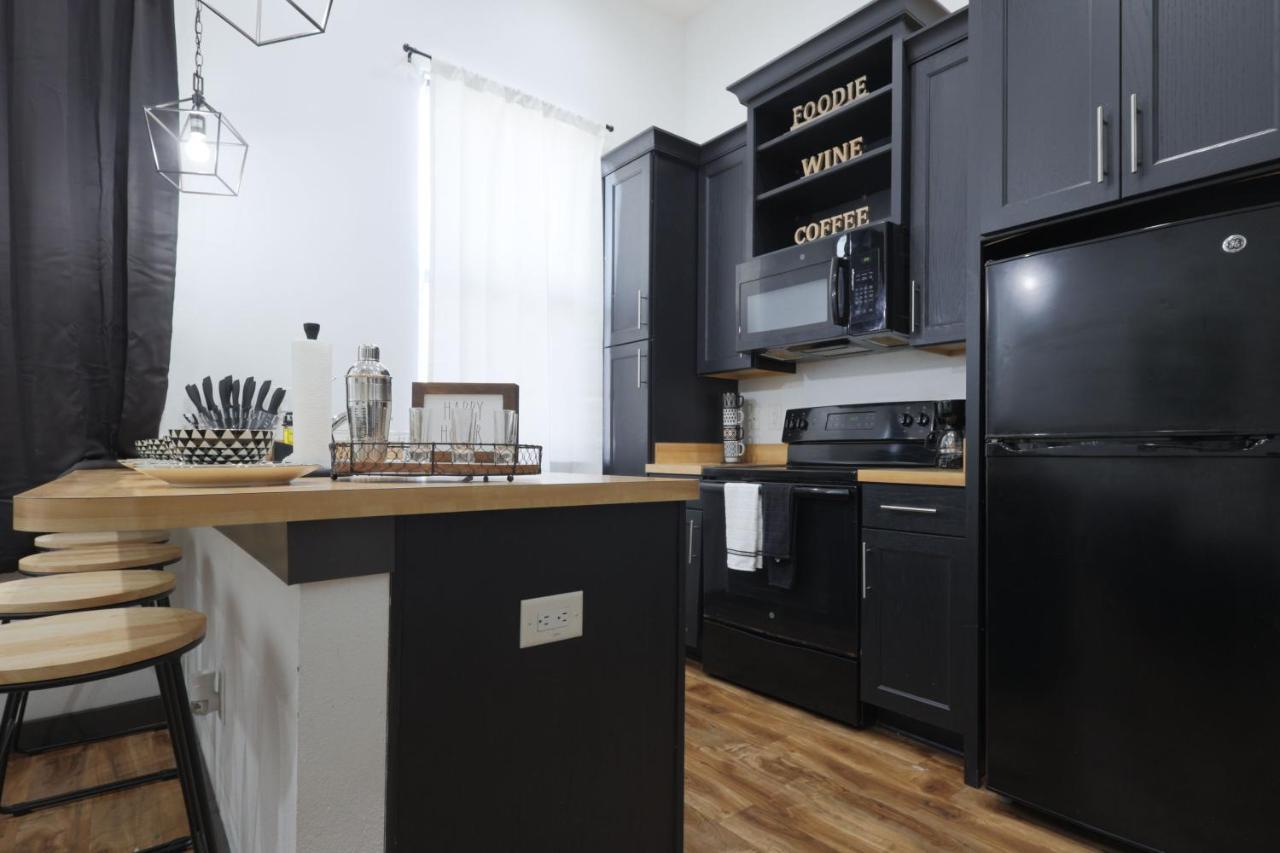Old West Studio Lofts West 탬파 외부 사진