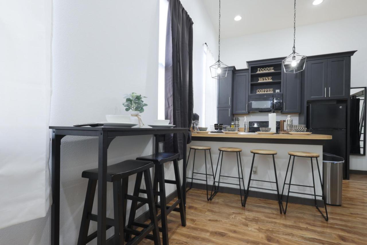 Old West Studio Lofts West 탬파 외부 사진